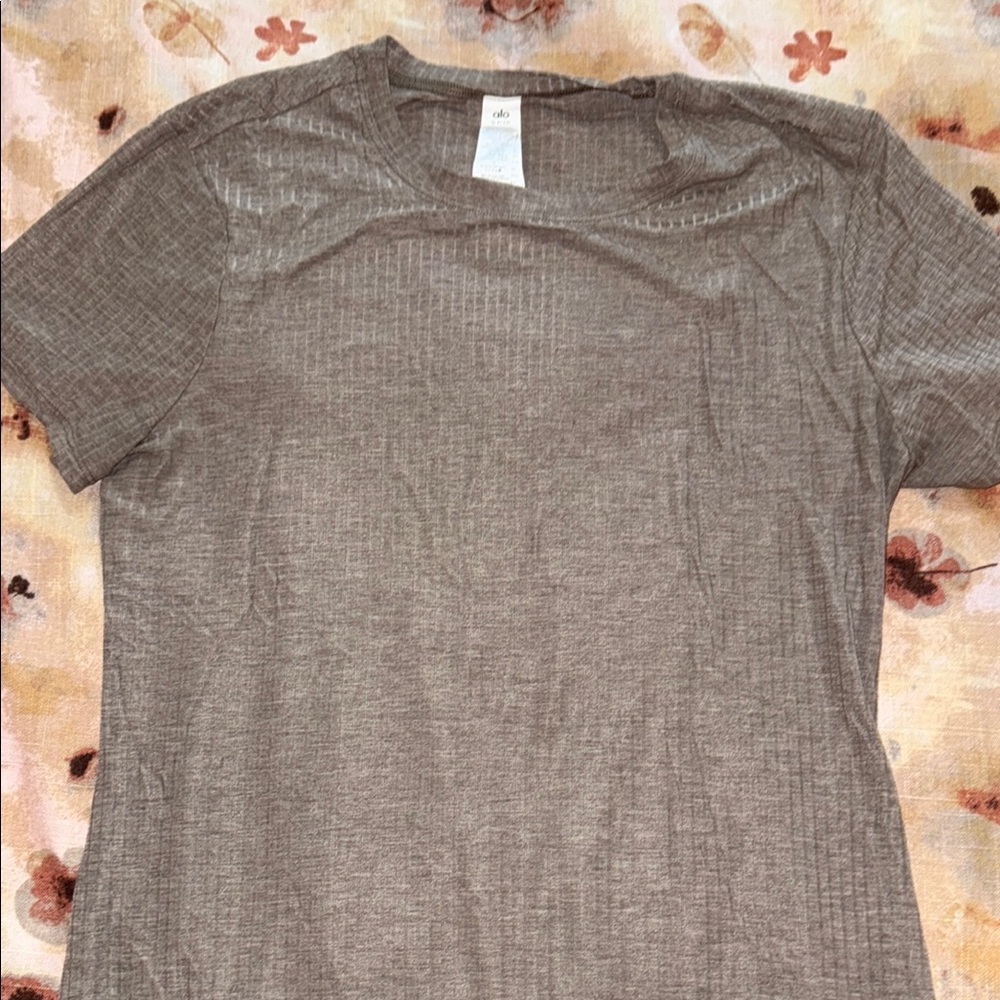 Women’s ALO workout top